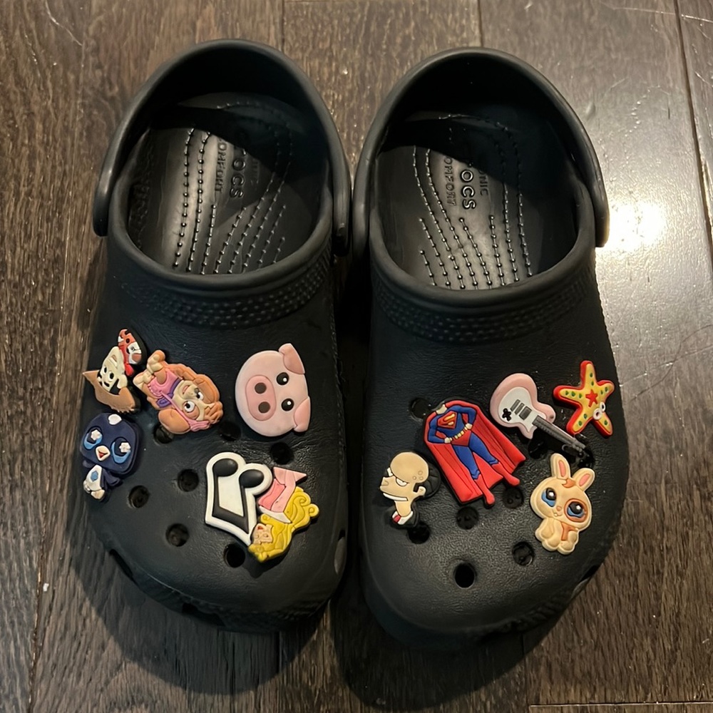 Crocs